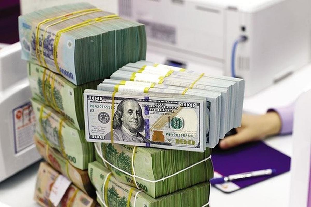 Giá USD ngân hàng và tự do đồng loạt giảm mạnh