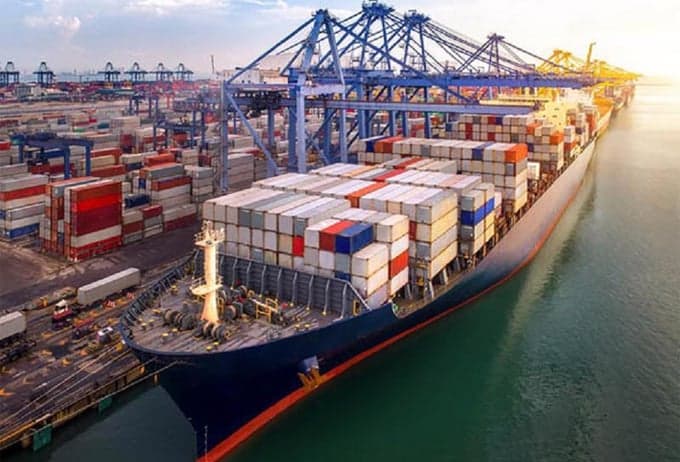 my-chinh-thuc-ap-thue-46-voi-hang-viet