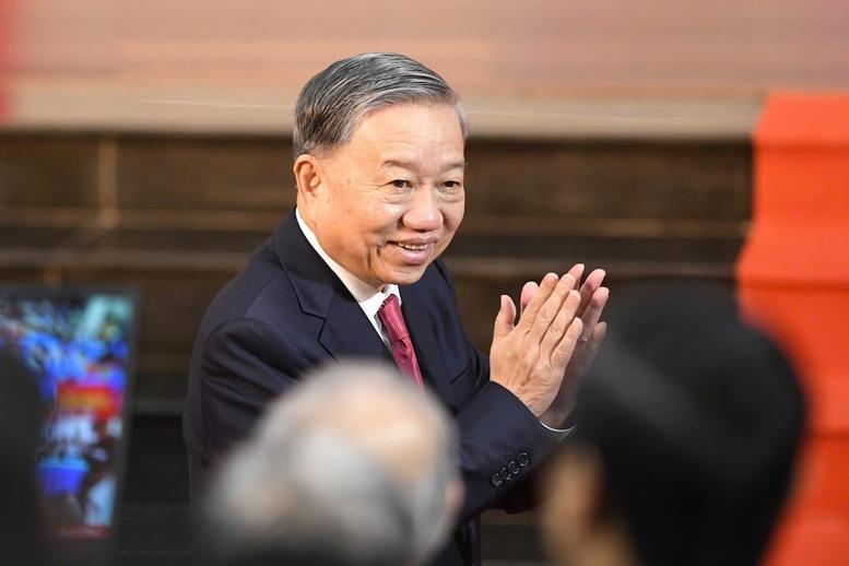 toan-van-phat-bieu-cua-tong-bi-thu-to-lam-voi-nhan-dan-tphcm-va-thong-diep-gui-nhan-dan-ca-nuoc