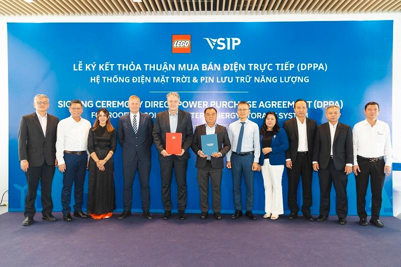 VSIP ký kết thỏa thuận bán điện trực tiếp cho nhà máy của LEGO