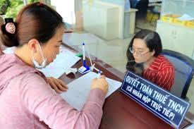 ca-nhan-kinh-doanh-co-duoc-giam-tru-gia-canh