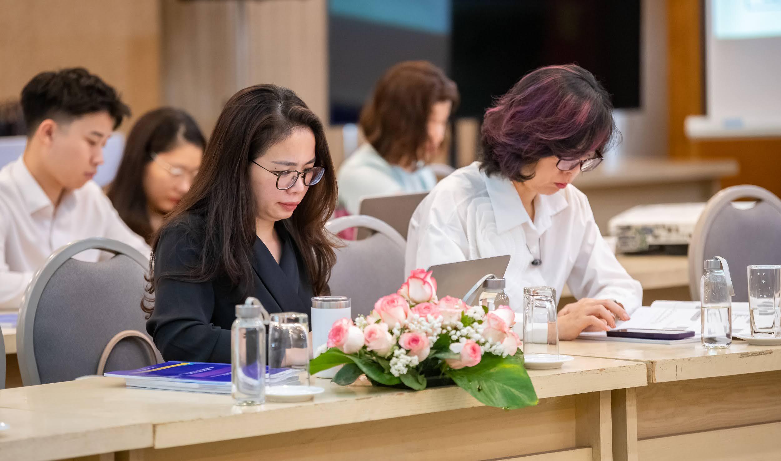 Dòng chảy pháp luật kinh doanh Việt Nam 2024 và  Báo cáo đánh giá về tiêu chuẩn và quy chuẩn kỹ thuật 22/4/2025