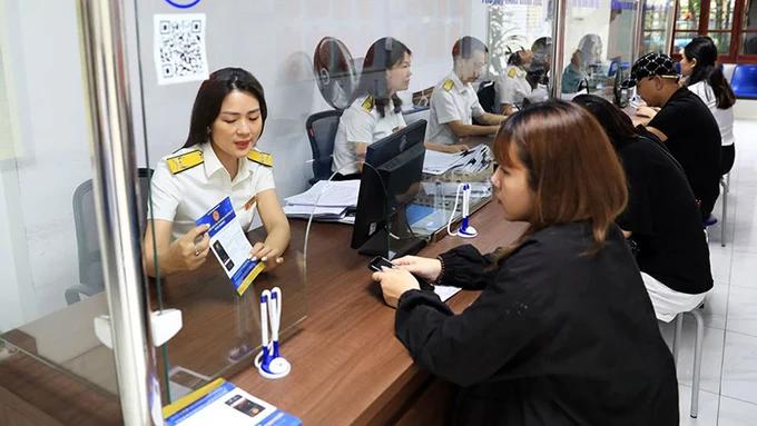 thue-ha-noi-thu-tu-hoat-dong-thuong-mai-dien-tu-nam-2025-du-kien-dat-363-nghin-ty-dong