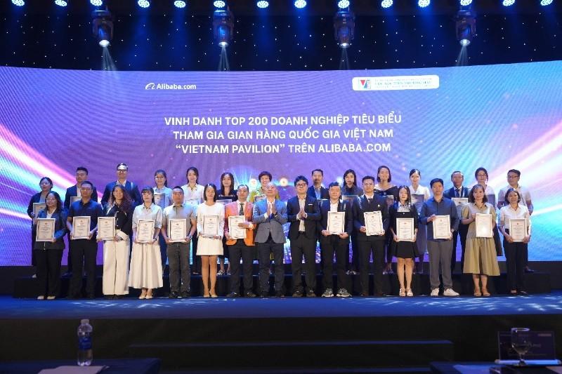 200-doanh-nghiep-tham-gia-gian-hang-quoc-gia-viet-nam-2025-them-hanh-trang-chinh-phuc-thi-truong-toan-cau