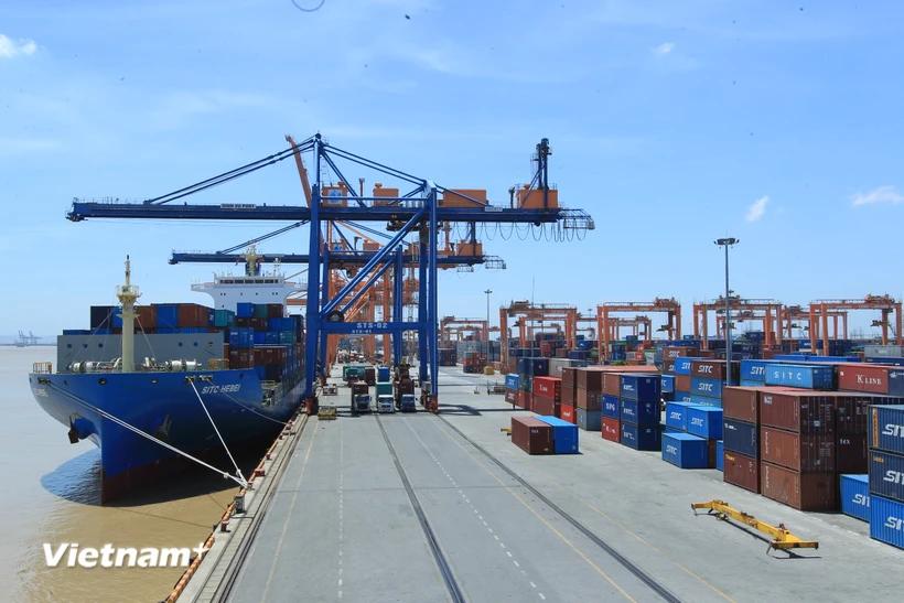 Logistics Xanh: Chuyển đổi sớm để không bị loại khỏi chuỗi cung ứng toàn cầu