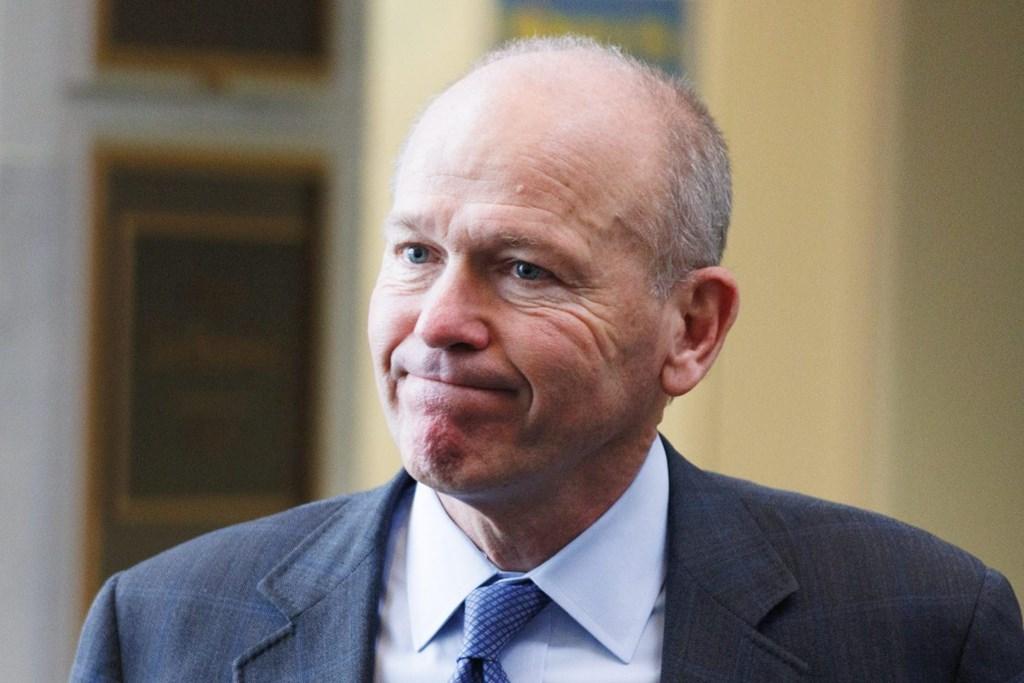 Làn sóng "tháo chạy" khỏi các công ty đại chúng trong giới CEO Mỹ