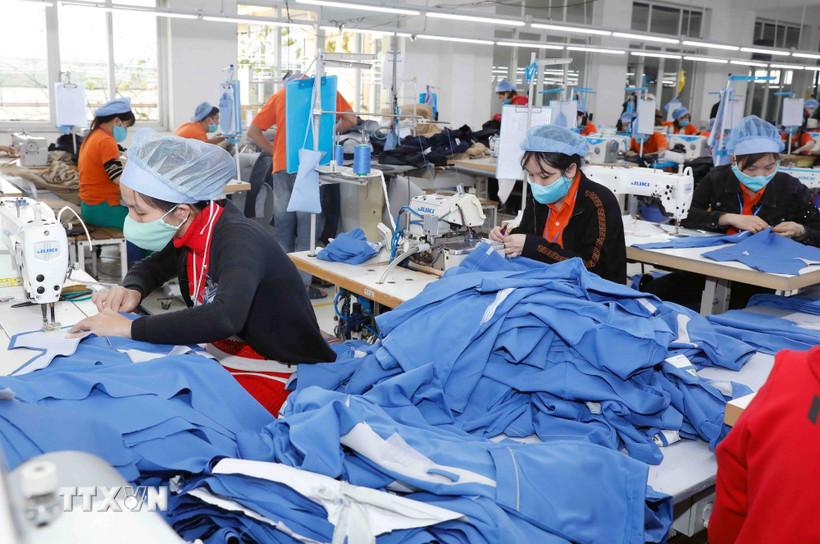 mo-khong-gian-tang-truong-moi-cho-doanh-nghiep-va-nguon-luc-tri-thuc