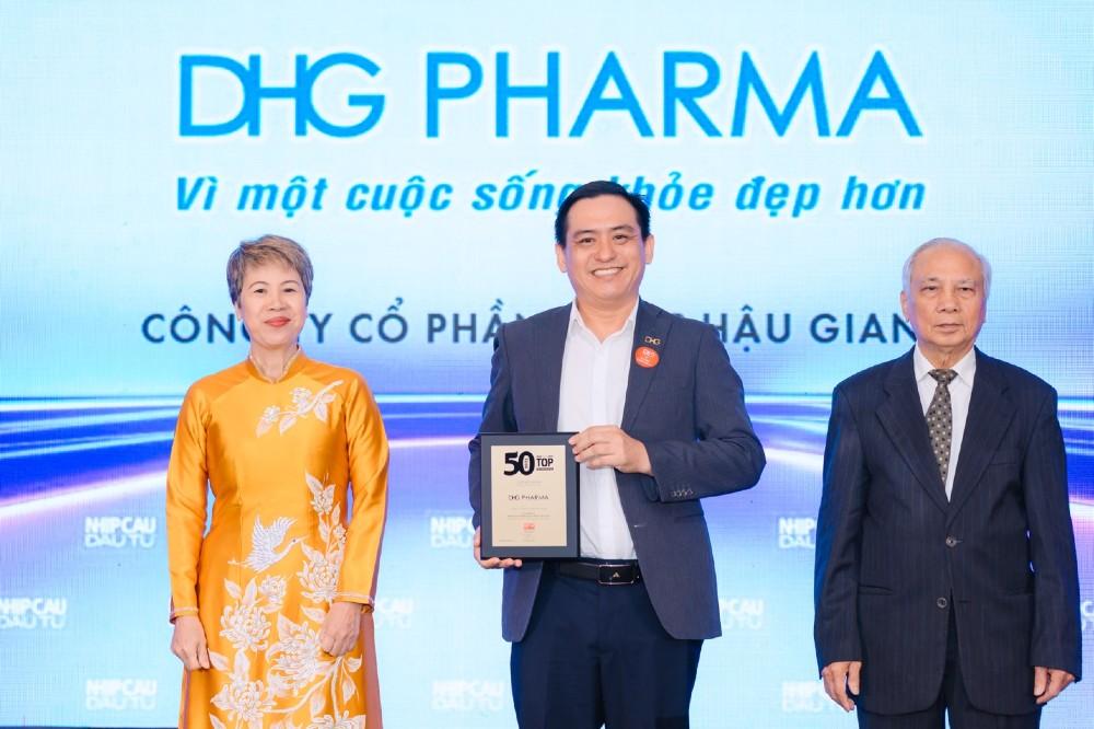 DHG Pharma giữ vững phong độ Top 50 Công ty kinh doanh hiệu quả nhất Việt Nam 14 năm liền