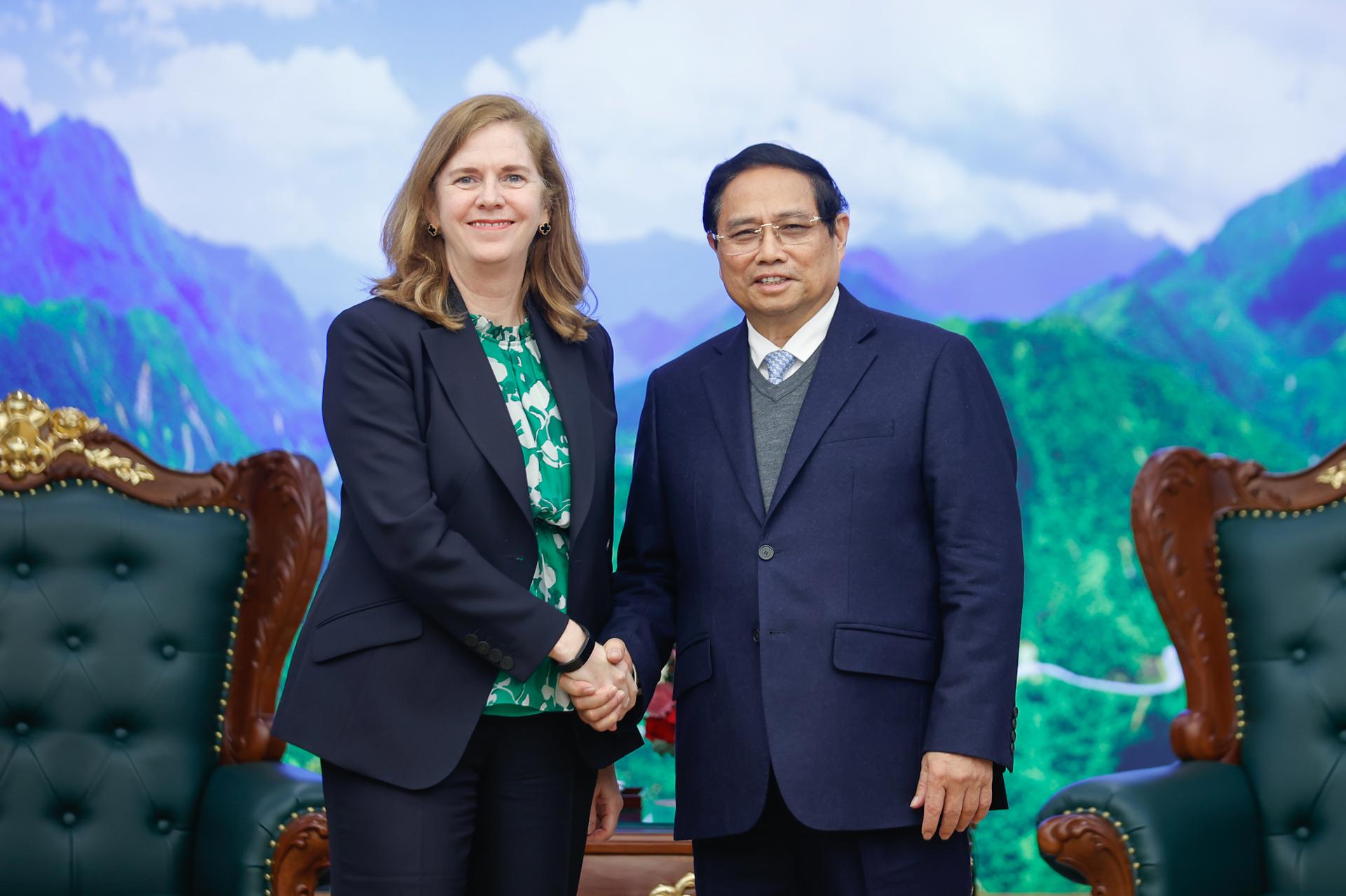 thu-tuong-de-nghi-sp-xem-xet-nang-hang-tin-nhiem-cho-viet-nam