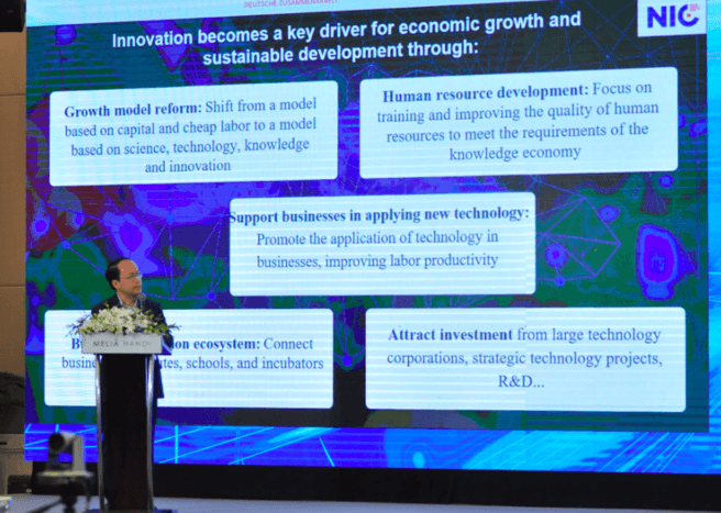 tang-truong-ben-vung-doi-hoi-viet-nam-chuyen-mo-hinh-sang-cong-nghe-cao-va-kinh-te-xanh