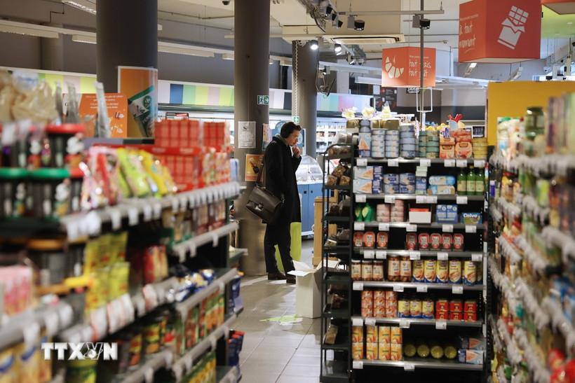 ec-ha-du-bao-tang-truong-kinh-te-eurozone-trong-nam-2026