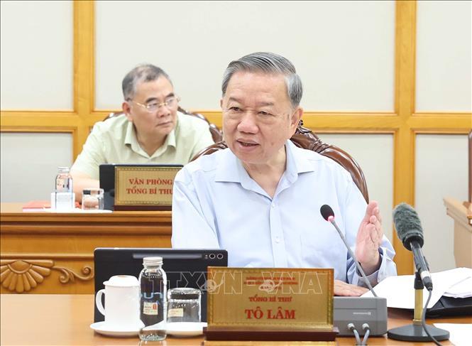 tong-bi-thu-bo-tri-sap-xep-can-bo-dung-nguyen-tac-khong-de-phat-sinh-van-de-phuc-tap-noi-bo