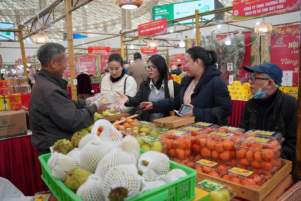 hoi-cho-mua-xuan-2026-don-bay-de-hang-viet-chinh-phuc-nguoi-tieu-dung