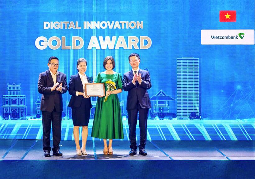 VCB Tablet đạt giải Vàng hạng mục Digital innovation tại ASEAN Digital Awards