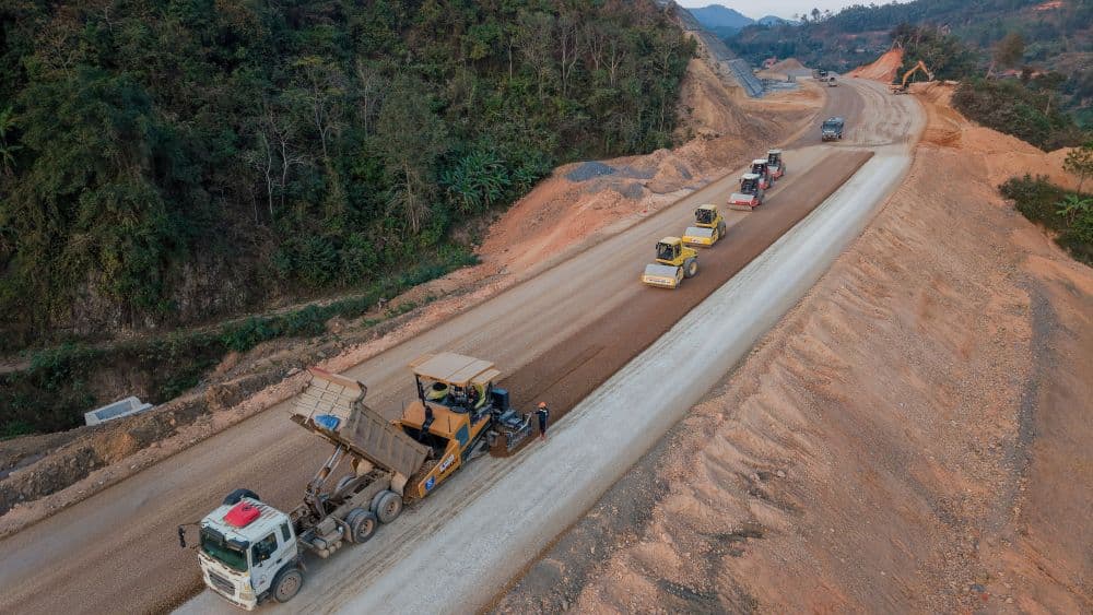 can-gap-phao-ho-tro-nha-thau-giao-thong-vuot-kho-bien-dong-gia-nhien-lieu-vat-lieu