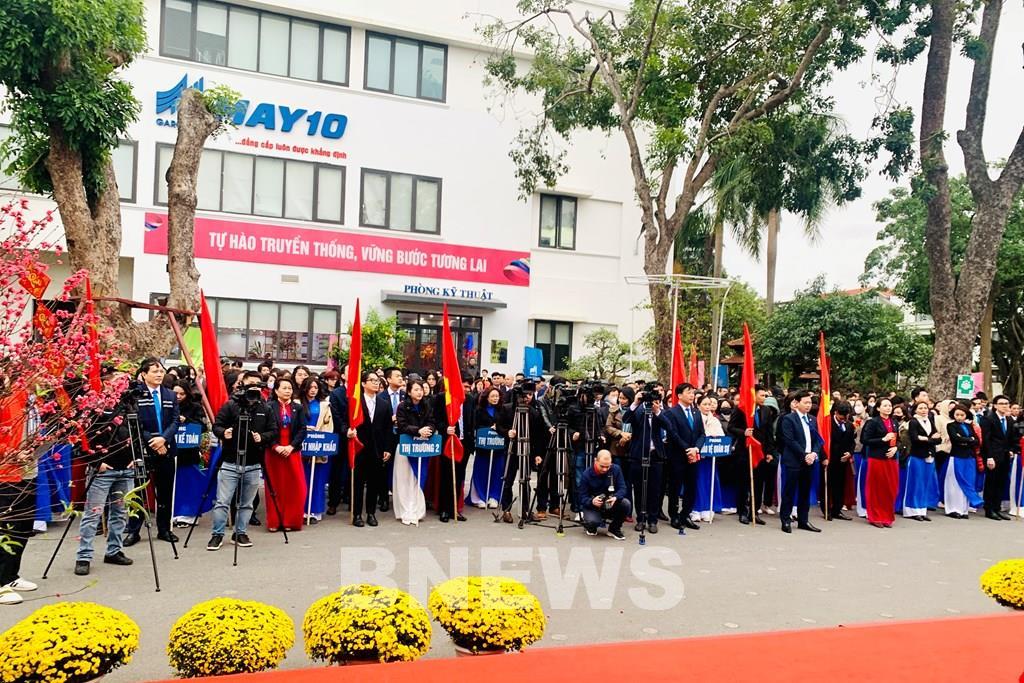 Năm 2025 May 10 đặt mục tiêu doanh thu tăng 7,4%