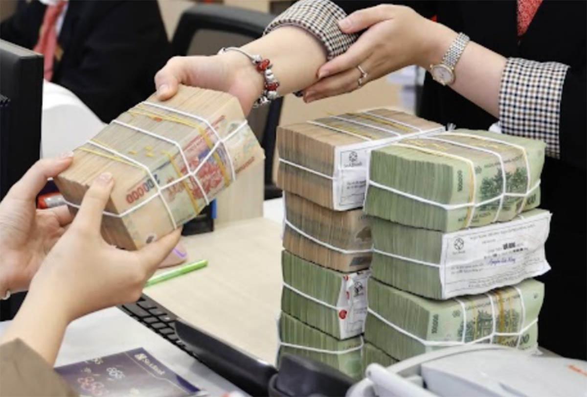 lai-suat-cho-vay-tang-manh