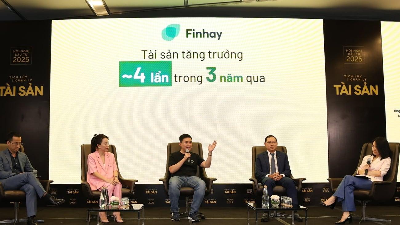 tong-giam-doc-acb-khong-dong-tinh-voi-quan-diem-gen-z-khong-tiet-kiem