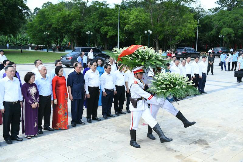 Vượt mọi khó khăn, xây dựng Quốc hội Việt Nam phát triển toàn diện