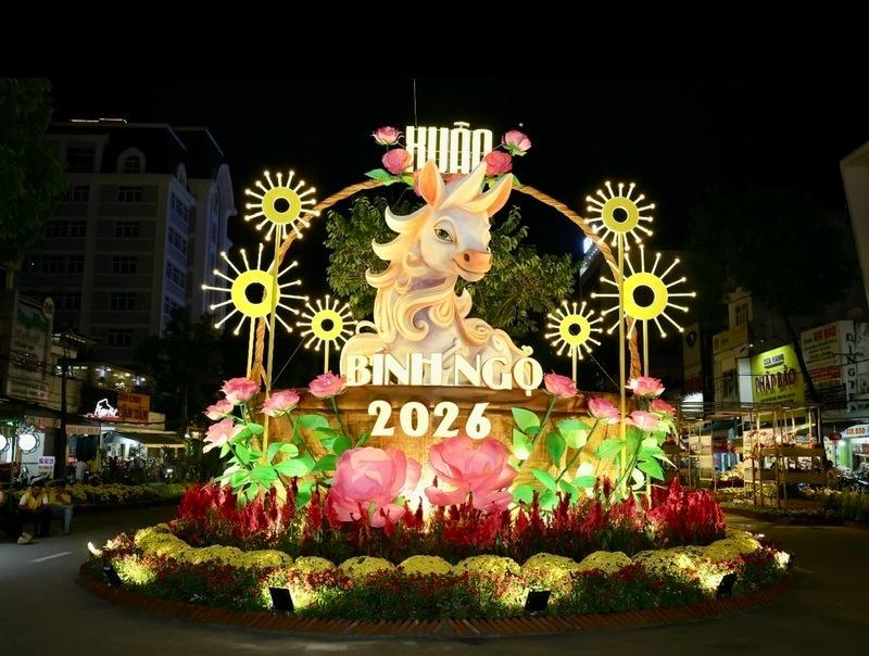 Thiêng liêng 3 chữ ‘Tết sum vầy’