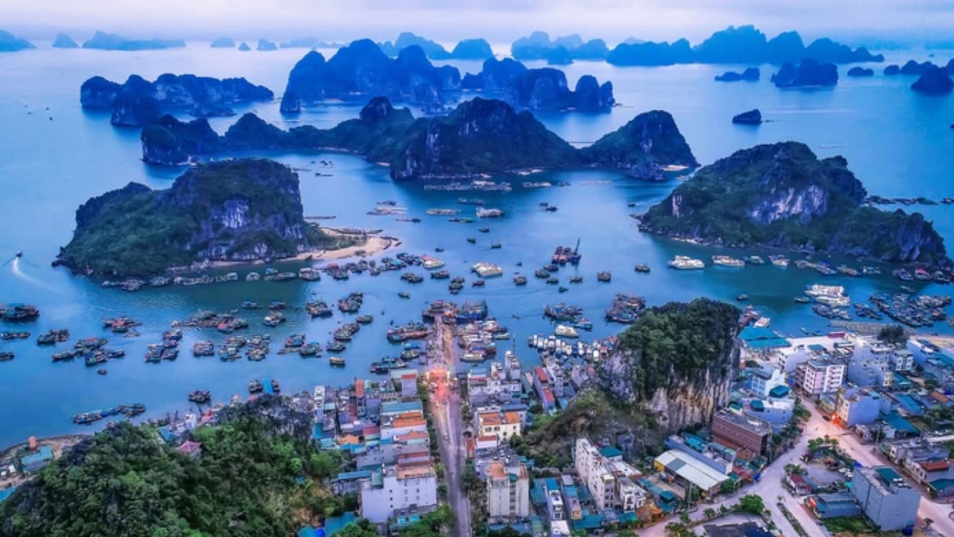 quang-ninh-bao-cao-bo-chinh-tri-ve-khu-thuong-mai-tu-do-casino-o-van-don