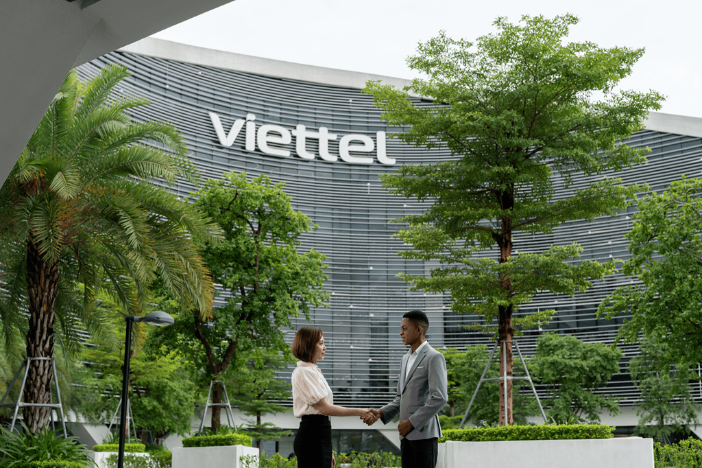 Viettel với chiến lược xuất khẩu công nghệ cao “Make in Việt Nam”