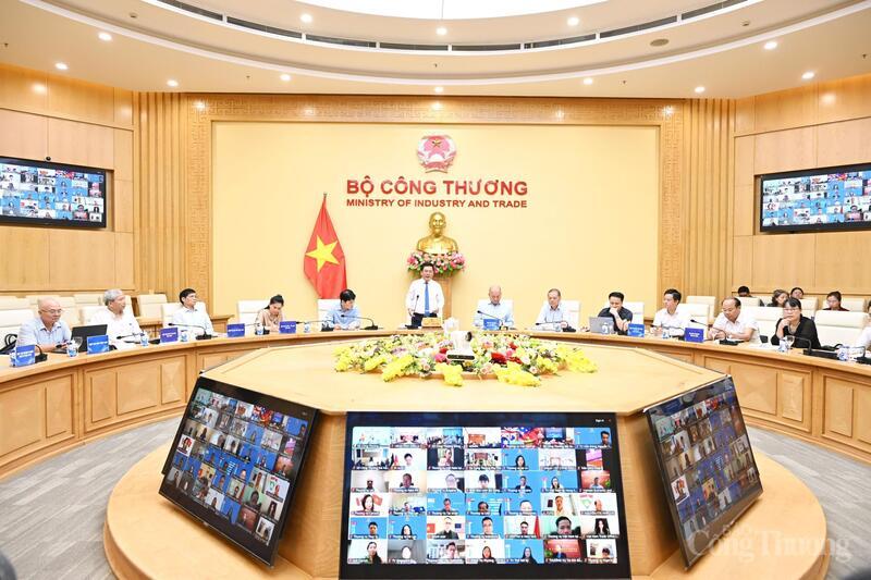 tang-cuong-vai-tro-cau-noi-cua-hiep-hoi-nganh-hang-huong-toi-tang-truong-xuat-khau-12