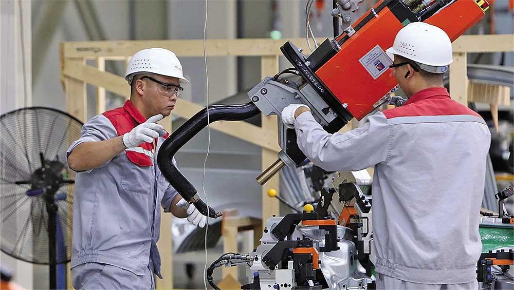 cai-cach-moi-truong-kinh-doanh-nam-2026-cuoc-dua-vi-su-tro-lai-nang-dong-cua-doanh-nghiep