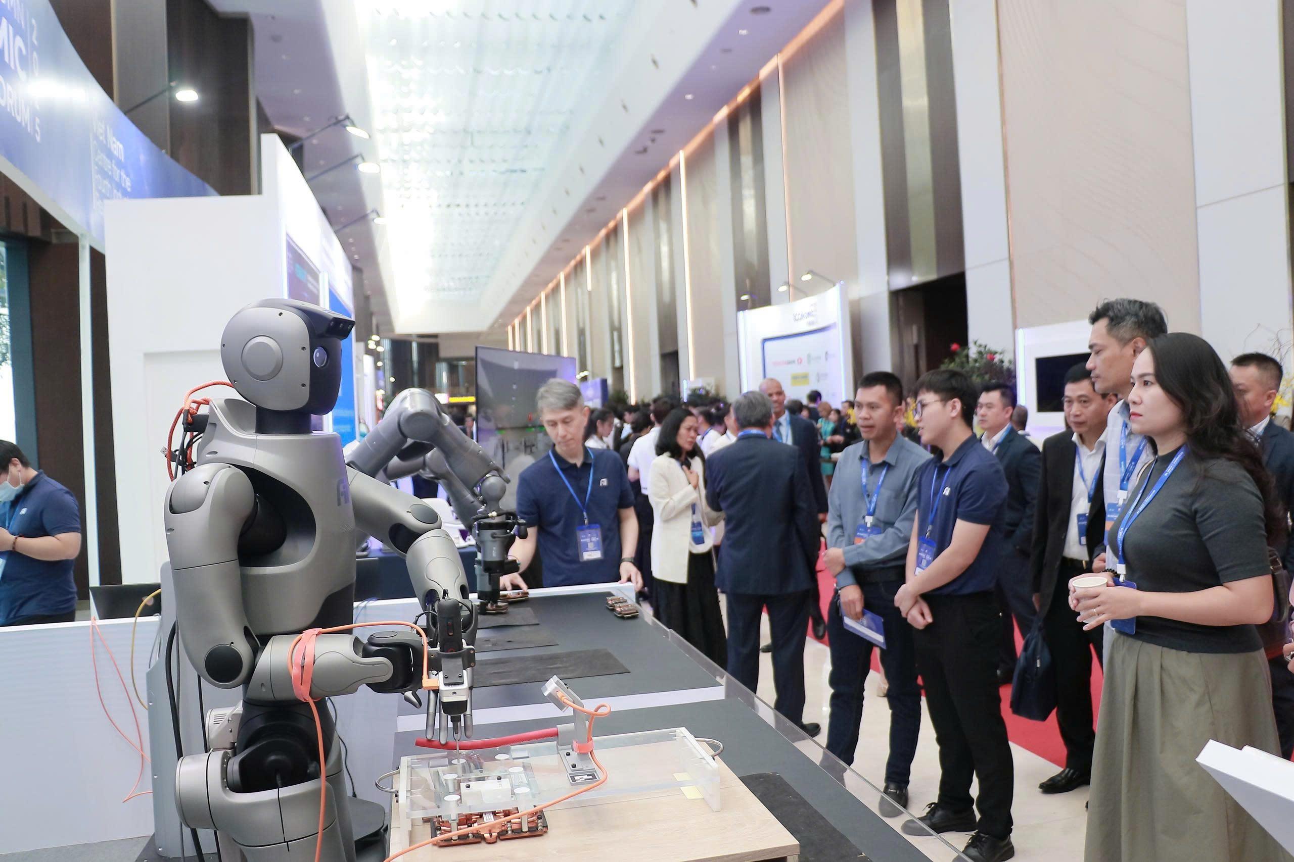 chu-tich-foxconn-viet-nam-nhu-tam-diem-cua-chuoi-cung-ung-moi