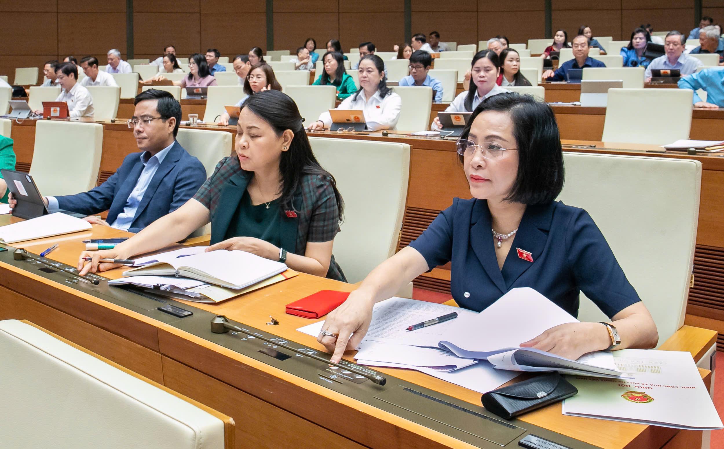 quoc-hoi-chot-chinh-sach-dac-biet-phat-trien-kinh-te-tu-nhan-co-hieu-luc-ngay