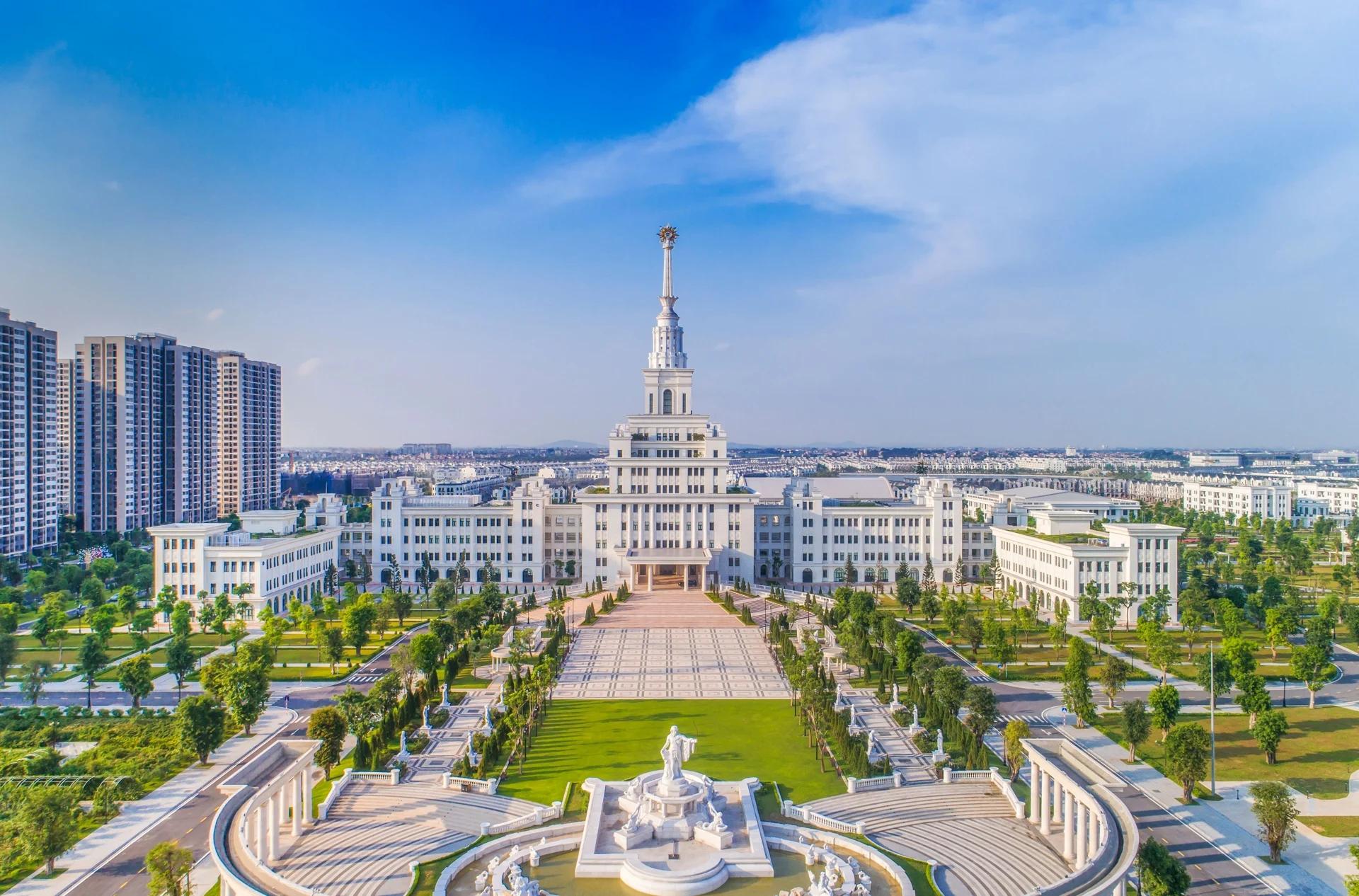 nhom-vingroup-thang-lon-quy-dau-nam