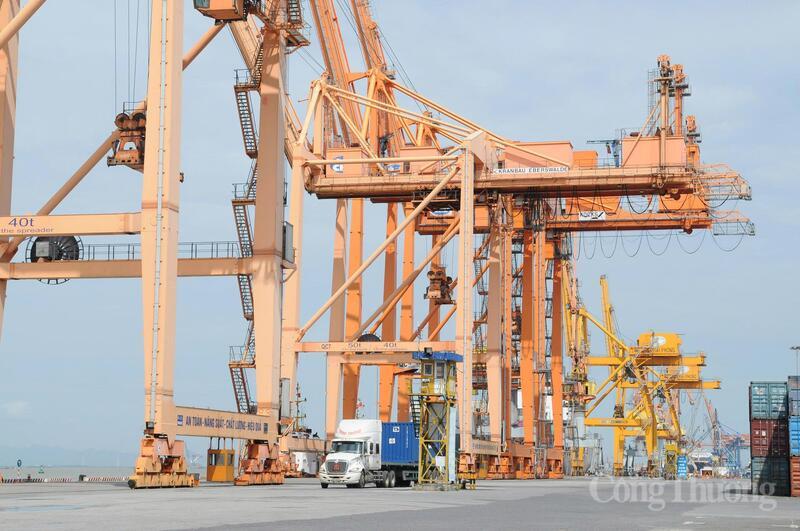 Xuất nhập khẩu hàng hoá hai tháng đầu năm 2026 vượt 155 tỷ USD