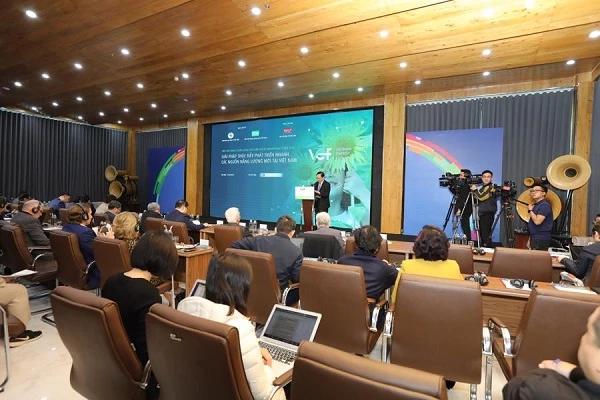 phat-trien-nang-luong-tai-tao-con-gap-nhieu-thach-thuc