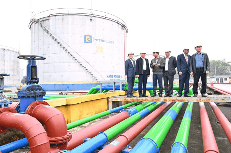 Petrolimex chung tay ‘giữ nhịp’ xăng dầu giữa biến động Trung Đông