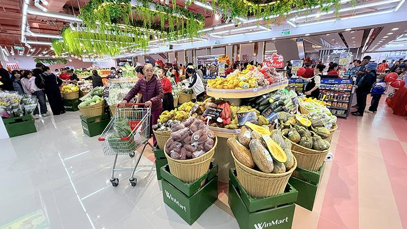 Chuỗi bán lẻ lớn nhất Việt Nam khẳng định mô hình tăng trưởng bền vững: Doanh thu 2025 tăng hai chữ số, cửa hàng mới sớm có lãi