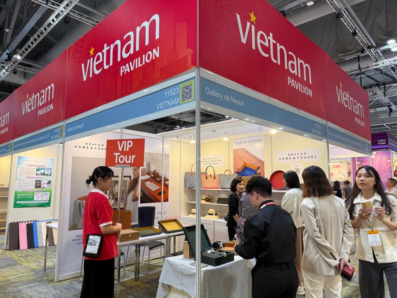 “Made in Vietnam” ghi dấu ấn tại Triển lãm Nguồn cung ứng Toàn cầu ở Hong Kong