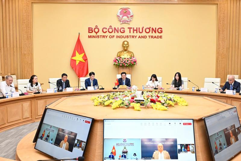 dien-bien-moi-ve-dam-phan-fta-viet-nam-voi-khoi-thi-truong-chung-nam-my