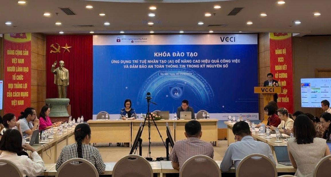 VCCI trang bị kỹ năng làm chủ AI trên môi trường số