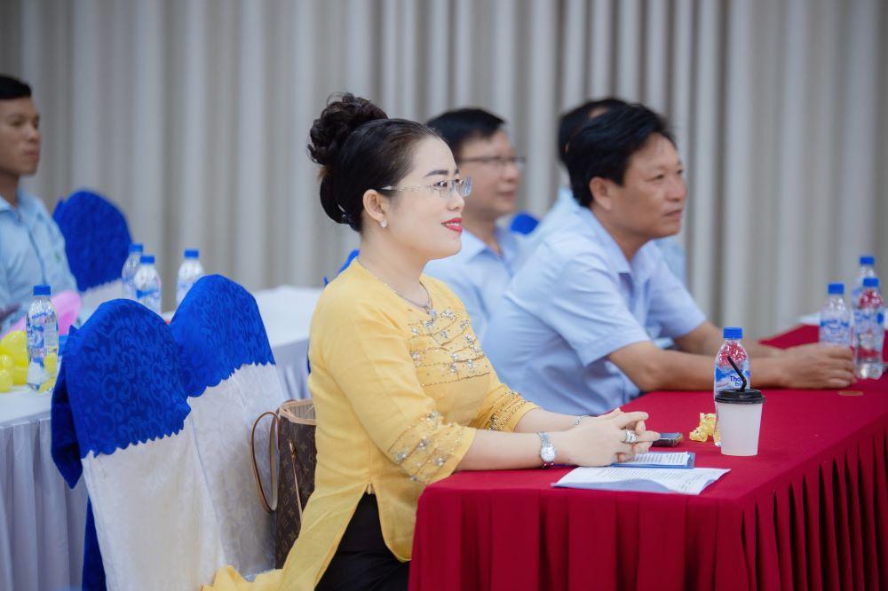 phan-bon-con-ngua-hon-40-nam-ben-bi-giu-chu-tin-voi-nong-dan-mien-trung-tay-nguyen