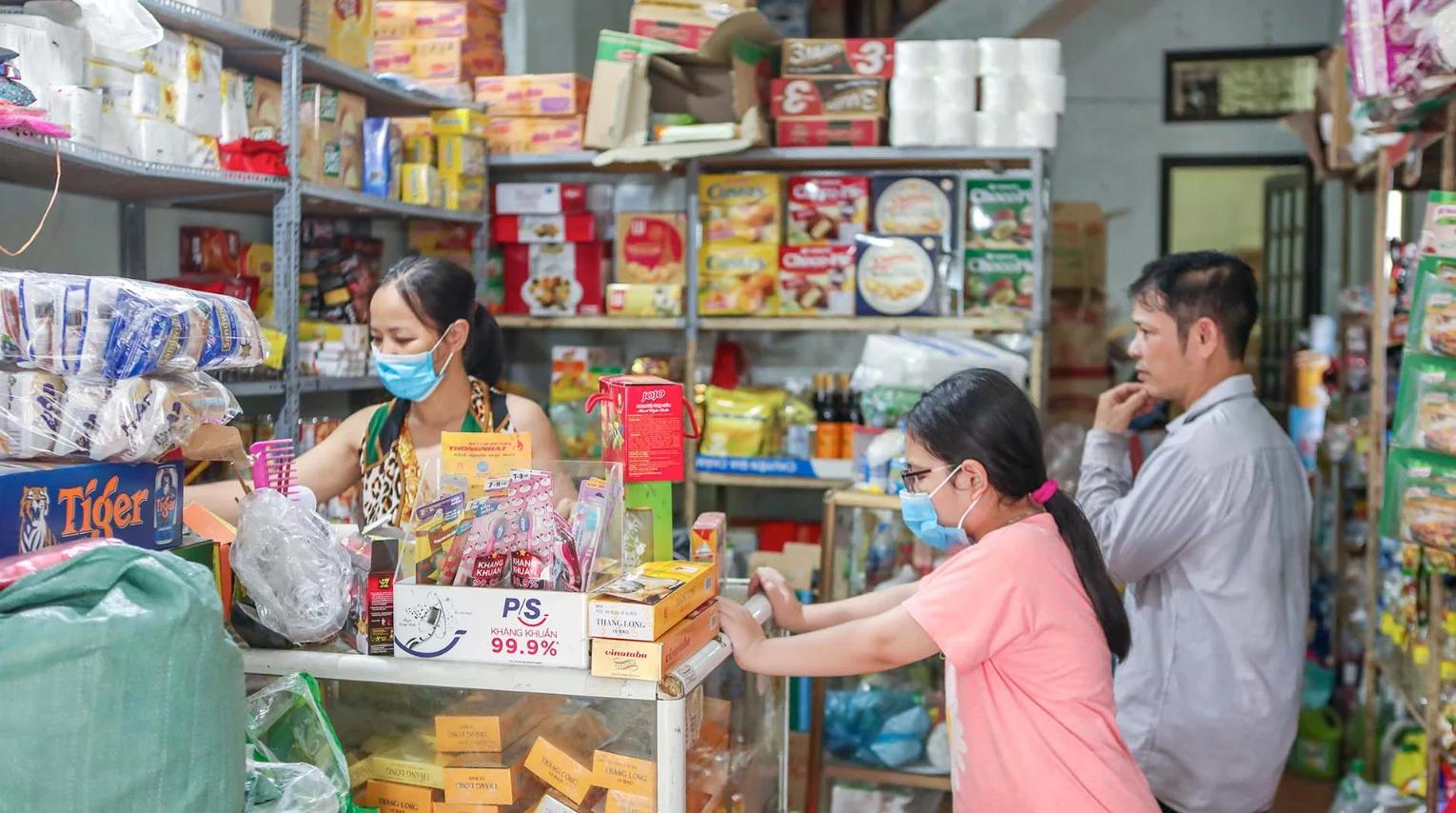 Hộ kinh doanh nộp thuế khoán: Nỗi lo bị điều chỉnh doanh thu, truy thu thuế
