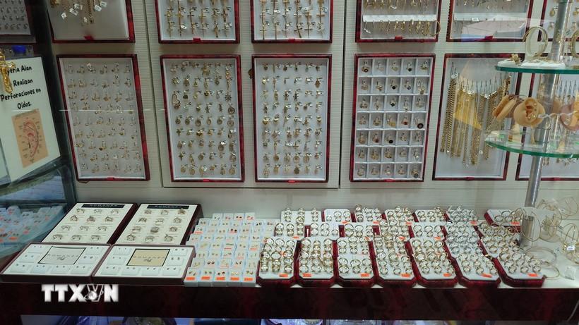 thi-truong-kim-loai-thiet-lap-cac-dinh-cao-moi-khi-dong-tien-tim-noi-tru-an