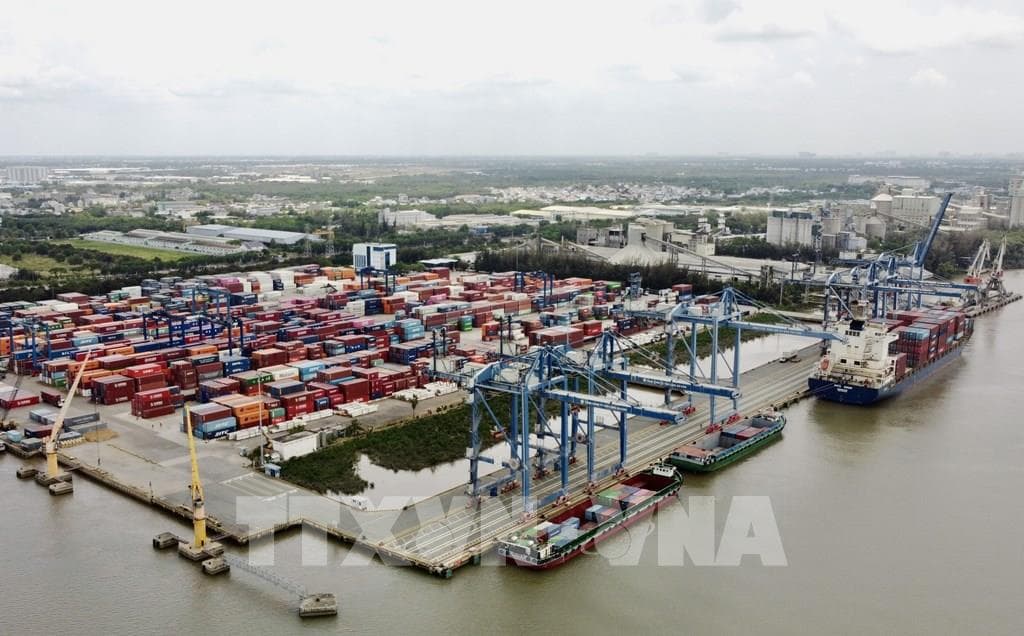 kiem-soat-chong-buon-lau-mat-hang-xang-dau