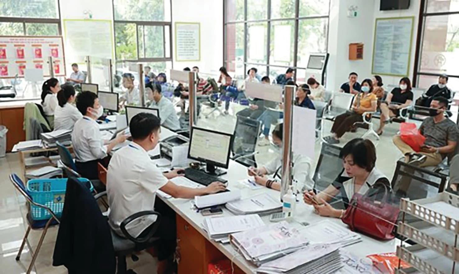 Cả nước tiếp tục tinh gọn bộ máy: Những cơ quan nào sẽ cắt giảm, sắp xếp lại?