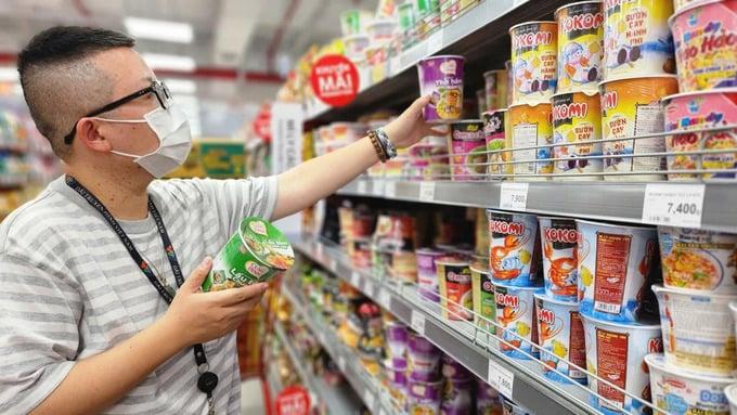 nam-2025-hon-200-nghin-ty-dong-giam-thue-phi-ho-tro-nguoi-dan-va-doanh-nghiep