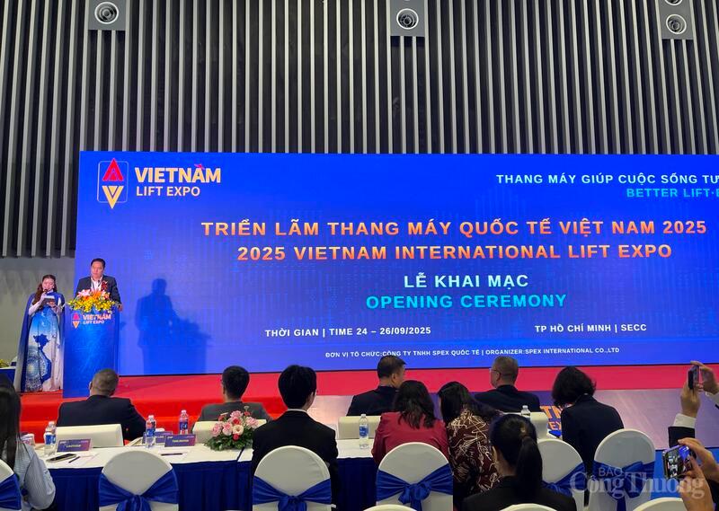 khai-mac-trien-lam-thang-may-quoc-te-viet-nam-2025