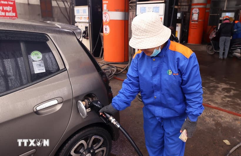 Thị trường năng lượng "chìm" trong sắc đỏ