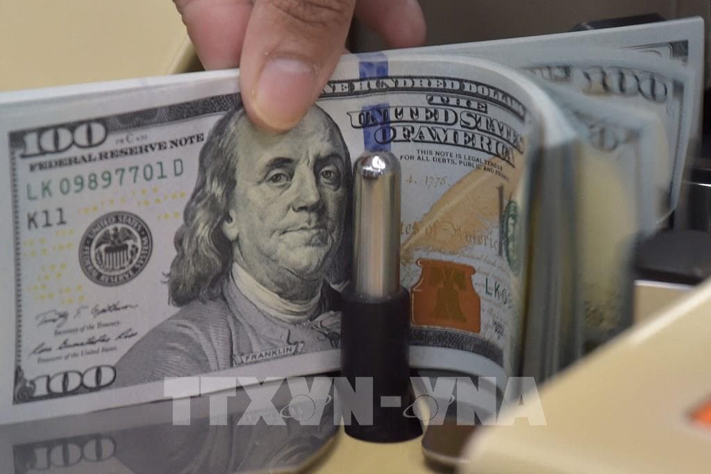 lap-truong-cua-fed-truoc-nguy-co-lam-phat-do-thue