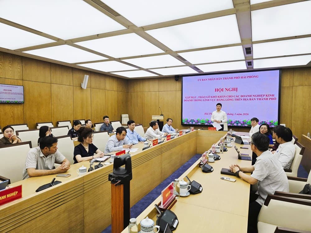 hai-phong-thao-go-kho-khan-cho-doanh-nghiep-hang-long-bao-dam-thong-suot-dong-chay-hang-hoa-nang-luong-va-logistics