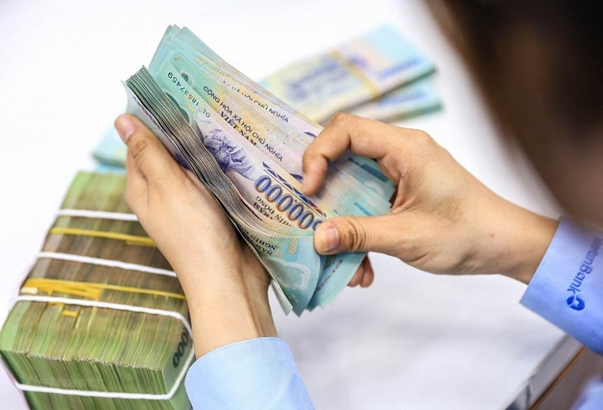 Vốn cho nền kinh tế: Làm sao giảm dần phụ thuộc vào tín dụng?