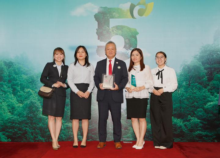 Acecook Việt Nam được vinh danh Top 50 doanh nghiệp phát triển bền vững tiêu biểu Việt Nam 2025